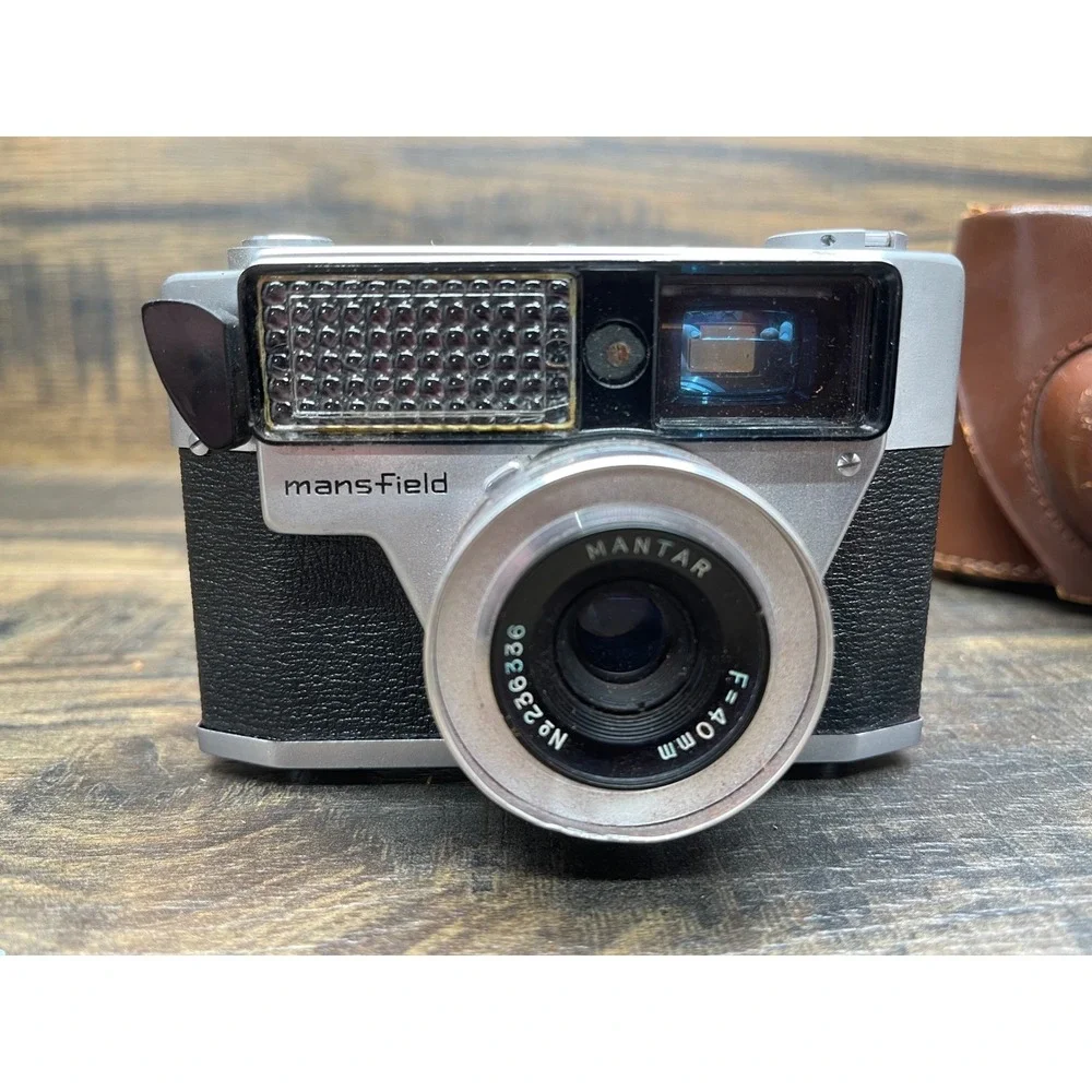 Vintage Mansfield Skylark 35mm Film Camera Mantar 40mm f4 Lens w Leather Case